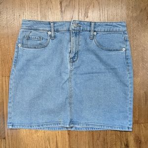 Light washed jean mini skirt